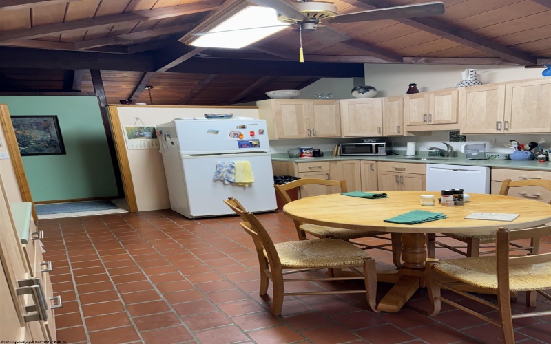 20 Mount Vista Drive, Buckhannon, West Virginia 26201, 4 Bedrooms Bedrooms, 9 Rooms Rooms,3 BathroomsBathrooms,Single Family Detached,For Sale,Mount Vista,10160585