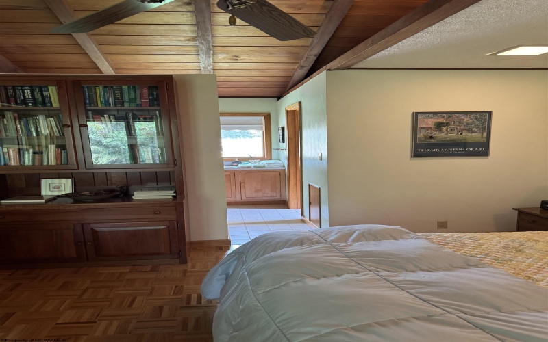 20 Mount Vista Drive, Buckhannon, West Virginia 26201, 4 Bedrooms Bedrooms, 9 Rooms Rooms,3 BathroomsBathrooms,Single Family Detached,For Sale,Mount Vista,10160585