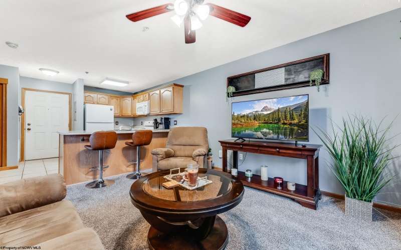 212 Creekside Drive, Morgantown, West Virginia 26508, 1 Bedroom Bedrooms, 2 Rooms Rooms,1 BathroomBathrooms,Single Family Attached,For Sale,Creekside,10160592
