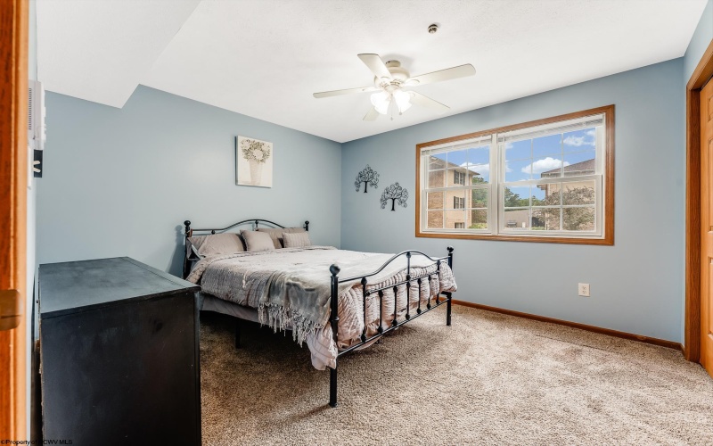 212 Creekside Drive, Morgantown, West Virginia 26508, 1 Bedroom Bedrooms, 2 Rooms Rooms,1 BathroomBathrooms,Single Family Attached,For Sale,Creekside,10160592