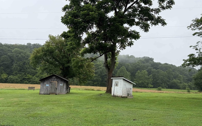12 Hughes River Road, West Union, West Virginia 26456, 3 Bedrooms Bedrooms, 10 Rooms Rooms,2 BathroomsBathrooms,Single Family Detached,For Sale,Hughes River,10160596