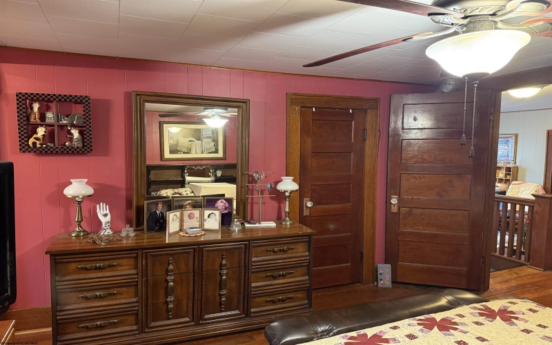 12 Hughes River Road, West Union, West Virginia 26456, 3 Bedrooms Bedrooms, 10 Rooms Rooms,2 BathroomsBathrooms,Single Family Detached,For Sale,Hughes River,10160596