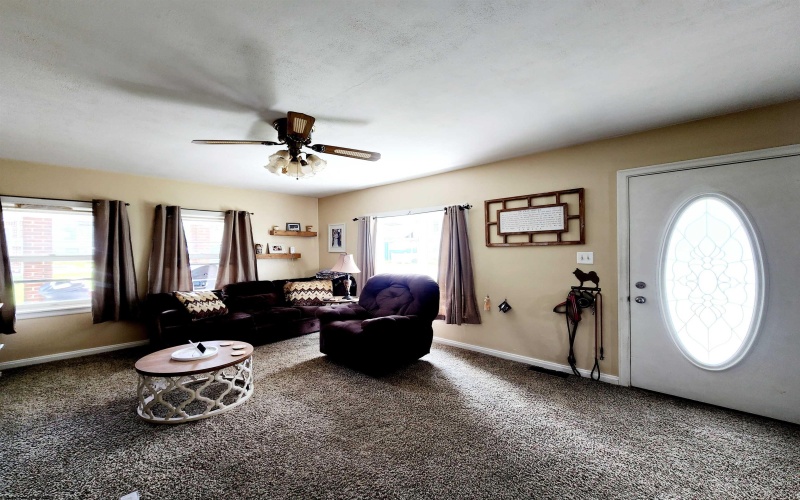 82 Pleasant Street, Masontown, West Virginia 26542, 3 Bedrooms Bedrooms, 6 Rooms Rooms,2 BathroomsBathrooms,Single Family Detached,For Sale,Pleasant,10160616