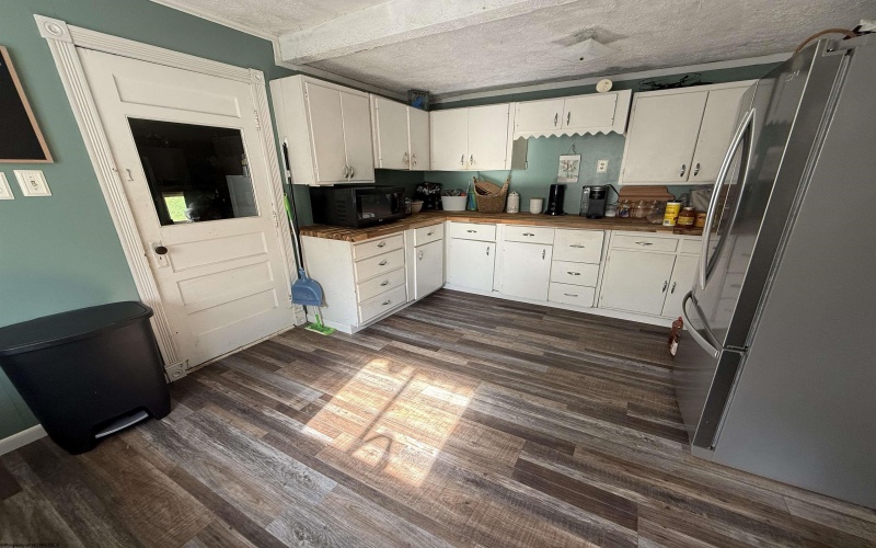 29035 Seneca Trail, Valley Head, West Virginia 26294, 3 Bedrooms Bedrooms, 7 Rooms Rooms,1 BathroomBathrooms,Single Family Detached,For Sale,Seneca,10160601