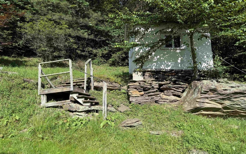 29035 Seneca Trail, Valley Head, West Virginia 26294, 3 Bedrooms Bedrooms, 7 Rooms Rooms,1 BathroomBathrooms,Single Family Detached,For Sale,Seneca,10160601