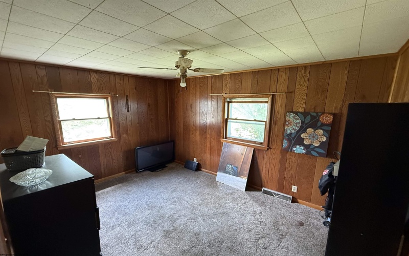 1636 20th Street, Clarksburg, West Virginia 26301, 3 Bedrooms Bedrooms, 6 Rooms Rooms,1 BathroomBathrooms,Single Family Detached,For Sale,20th,10160613