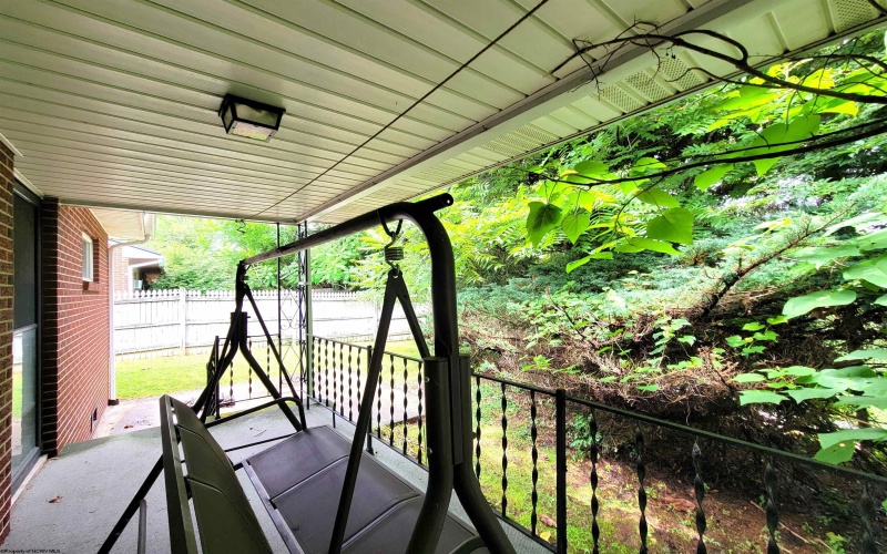 69 Woodsboro Drive, Philippi, West Virginia 26416, 3 Bedrooms Bedrooms, 5 Rooms Rooms,1 BathroomBathrooms,Single Family Detached,For Sale,Woodsboro,10160605