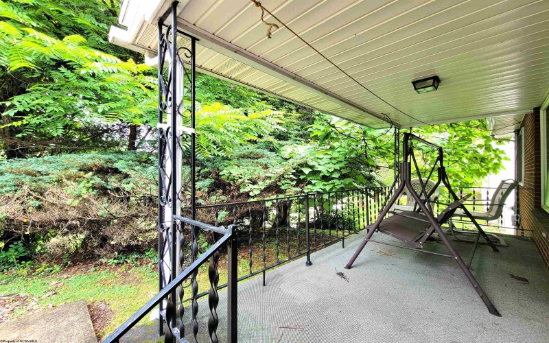 69 Woodsboro Drive, Philippi, West Virginia 26416, 3 Bedrooms Bedrooms, 5 Rooms Rooms,1 BathroomBathrooms,Single Family Detached,For Sale,Woodsboro,10160605