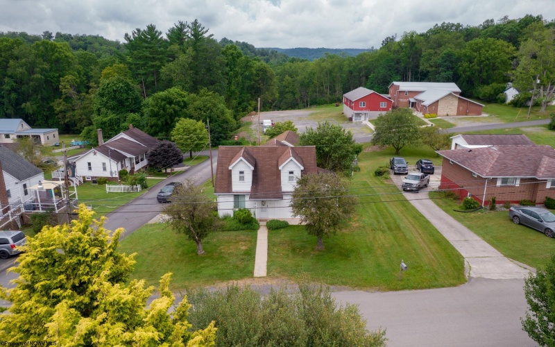 113 Miller Road, Kingwood, West Virginia 26537, 3 Bedrooms Bedrooms, 6 Rooms Rooms,2 BathroomsBathrooms,Single Family Detached,For Sale,Miller,10160626