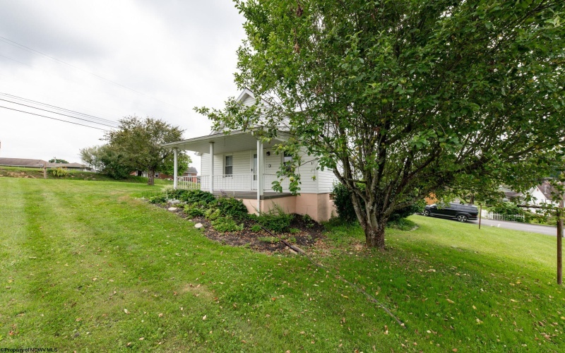 113 Miller Road, Kingwood, West Virginia 26537, 3 Bedrooms Bedrooms, 6 Rooms Rooms,2 BathroomsBathrooms,Single Family Detached,For Sale,Miller,10160626