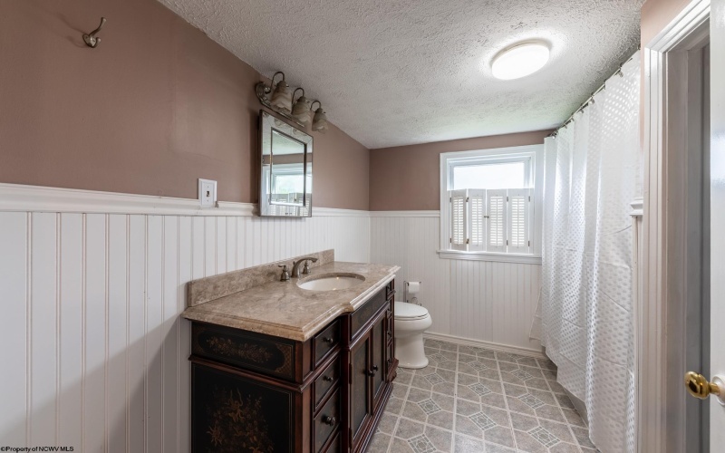 113 Miller Road, Kingwood, West Virginia 26537, 3 Bedrooms Bedrooms, 6 Rooms Rooms,2 BathroomsBathrooms,Single Family Detached,For Sale,Miller,10160626