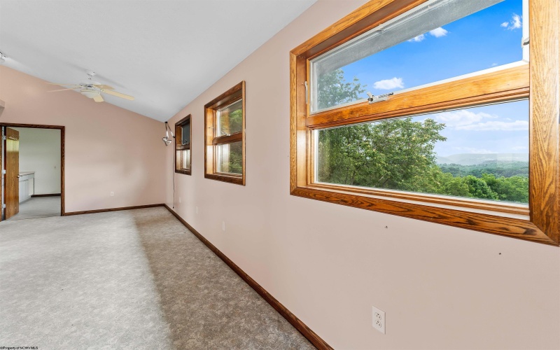 2626 Stewartstown Road, Morgantown, West Virginia 26508, 5 Bedrooms Bedrooms, 15 Rooms Rooms,4 BathroomsBathrooms,Single Family Detached,For Sale,Stewartstown,10160624