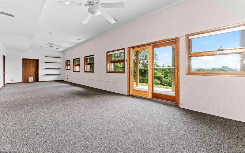 2626 Stewartstown Road, Morgantown, West Virginia 26508, 5 Bedrooms Bedrooms, 15 Rooms Rooms,4 BathroomsBathrooms,Single Family Detached,For Sale,Stewartstown,10160624