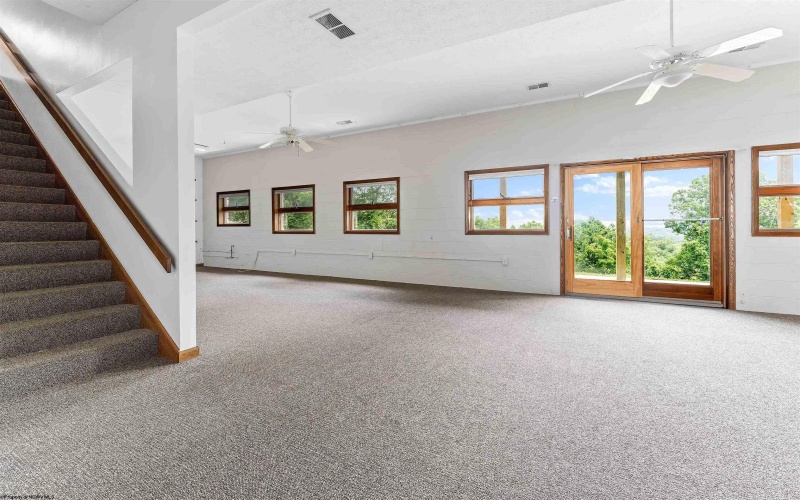 2626 Stewartstown Road, Morgantown, West Virginia 26508, 5 Bedrooms Bedrooms, 15 Rooms Rooms,4 BathroomsBathrooms,Single Family Detached,For Sale,Stewartstown,10160624