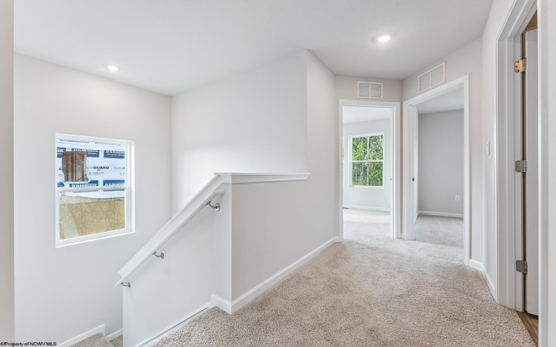 707 Hardman Drive, Morgantown, West Virginia 26501, 3 Bedrooms Bedrooms, 6 Rooms Rooms,3 BathroomsBathrooms,Residential Rentals,For Rent,Hardman,10160630