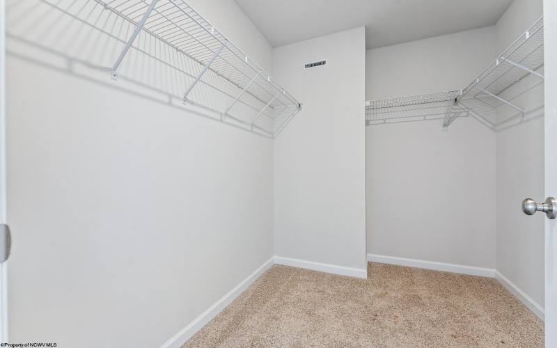 707 Hardman Drive, Morgantown, West Virginia 26501, 3 Bedrooms Bedrooms, 6 Rooms Rooms,3 BathroomsBathrooms,Residential Rentals,For Rent,Hardman,10160630