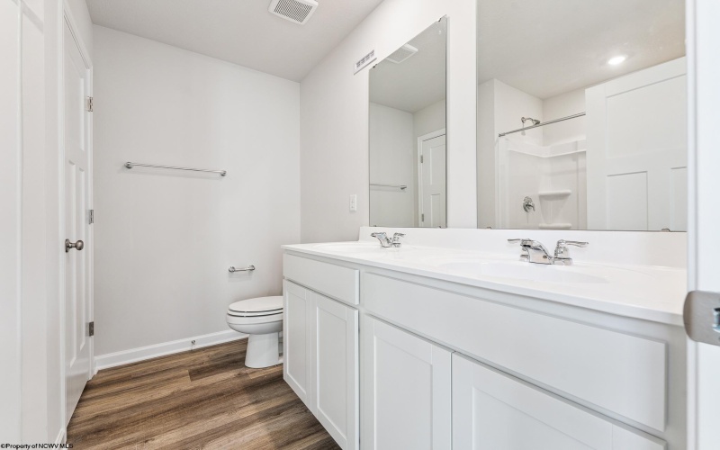 707 Hardman Drive, Morgantown, West Virginia 26501, 3 Bedrooms Bedrooms, 6 Rooms Rooms,3 BathroomsBathrooms,Residential Rentals,For Rent,Hardman,10160630