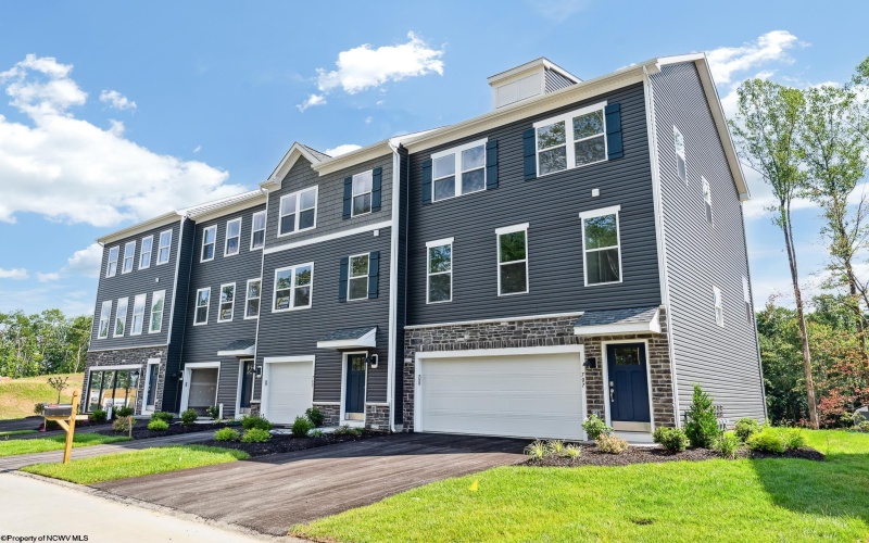 707 Hardman Drive, Morgantown, West Virginia 26501, 3 Bedrooms Bedrooms, 6 Rooms Rooms,3 BathroomsBathrooms,Residential Rentals,For Rent,Hardman,10160630