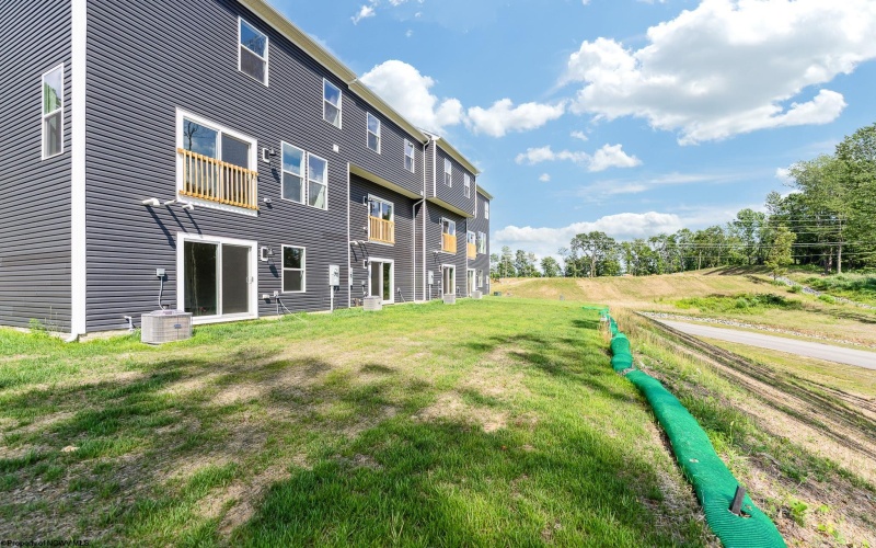 707 Hardman Drive, Morgantown, West Virginia 26501, 3 Bedrooms Bedrooms, 6 Rooms Rooms,3 BathroomsBathrooms,Residential Rentals,For Rent,Hardman,10160630