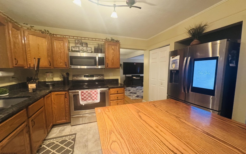 3208 Lemley Street, Morgantown, West Virginia 26508, 4 Bedrooms Bedrooms, 8 Rooms Rooms,2 BathroomsBathrooms,Single Family Detached,For Sale,Lemley,10160631