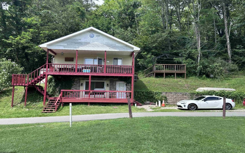 1624 Crystal Lake Road, West Union, West Virginia 26456, 2 Bedrooms Bedrooms, 5 Rooms Rooms,1 BathroomBathrooms,Single Family Detached,For Sale,Crystal Lake,10160633