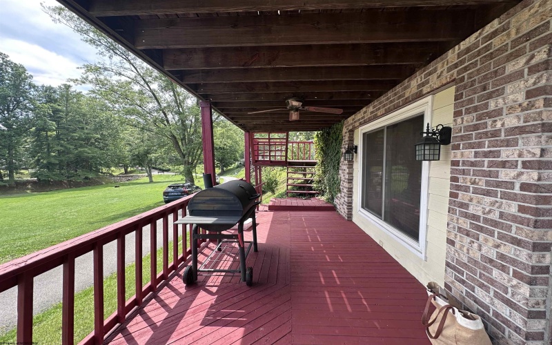 1624 Crystal Lake Road, West Union, West Virginia 26456, 2 Bedrooms Bedrooms, 5 Rooms Rooms,1 BathroomBathrooms,Single Family Detached,For Sale,Crystal Lake,10160633