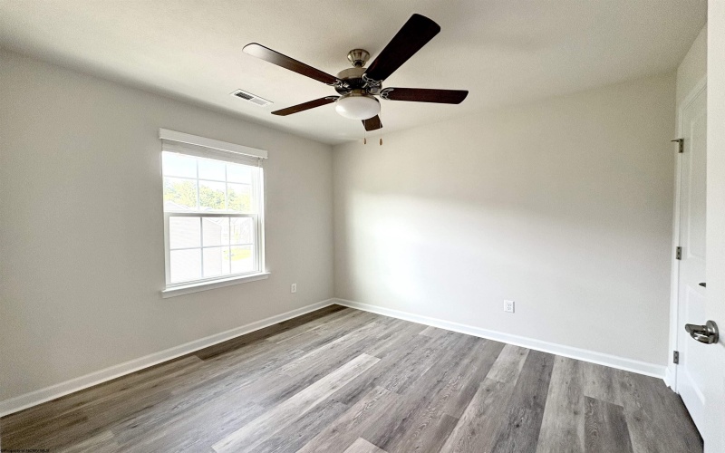 57 Hewstone Court, Morgantown, West Virginia 26501, 3 Bedrooms Bedrooms, 6 Rooms Rooms,2 BathroomsBathrooms,Single Family Attached,For Sale,Hewstone,10160647