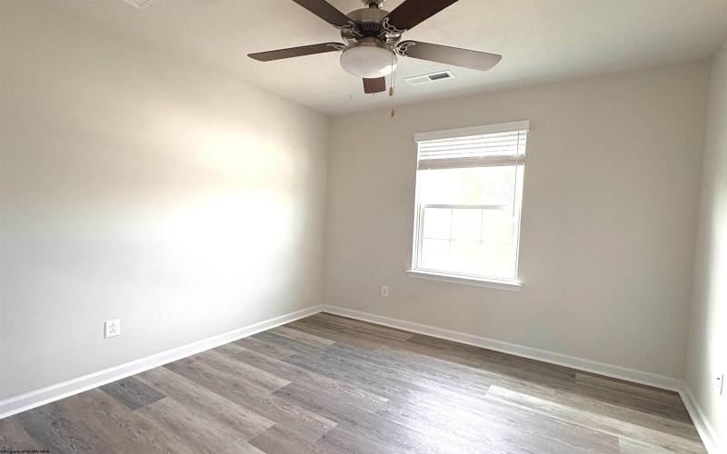 57 Hewstone Court, Morgantown, West Virginia 26501, 3 Bedrooms Bedrooms, 6 Rooms Rooms,2 BathroomsBathrooms,Single Family Attached,For Sale,Hewstone,10160647