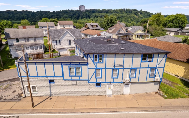 352 Dunkard Avenue, Westover, West Virginia 26501, ,Multi-unit/income,For Sale,Dunkard,10160650