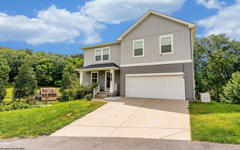 264 Tide Way, Morgantown, West Virginia 26508, 4 Bedrooms Bedrooms, 7 Rooms Rooms,3 BathroomsBathrooms,Single Family Detached,For Sale,Tide,10160639