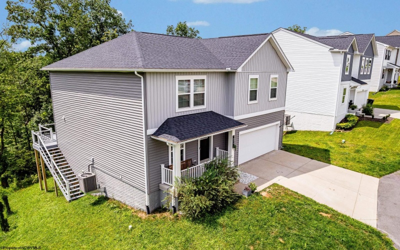 264 Tide Way, Morgantown, West Virginia 26508, 4 Bedrooms Bedrooms, 7 Rooms Rooms,3 BathroomsBathrooms,Single Family Detached,For Sale,Tide,10160639