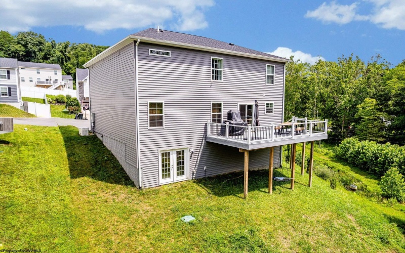 264 Tide Way, Morgantown, West Virginia 26508, 4 Bedrooms Bedrooms, 7 Rooms Rooms,3 BathroomsBathrooms,Single Family Detached,For Sale,Tide,10160639