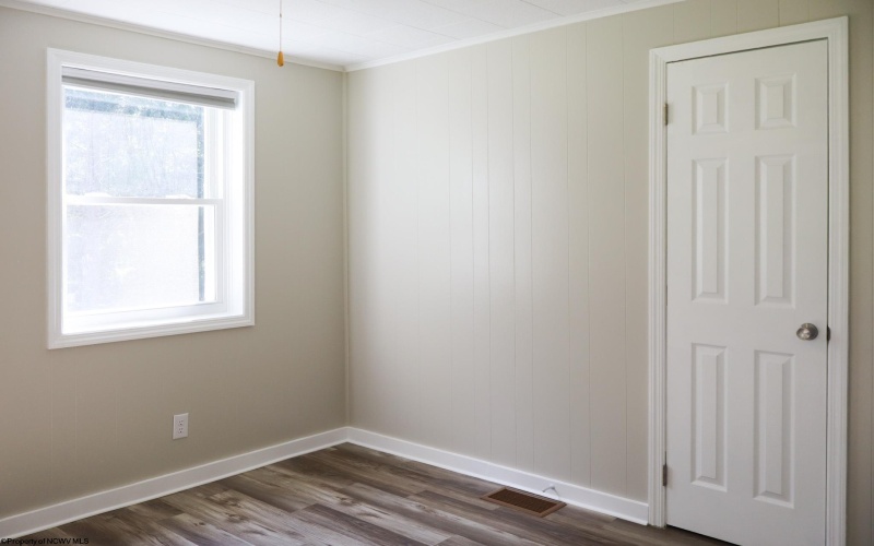 1810 Cassville Mount Morris Road, Morgantown, West Virginia 26501, 2 Bedrooms Bedrooms, 5 Rooms Rooms,1 BathroomBathrooms,Single Family Detached,For Sale,Cassville Mount Morris,10160637