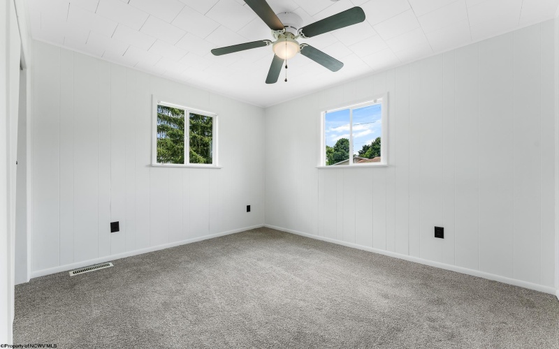 441 Kensington Avenue, Star City, West Virginia 26505, 2 Bedrooms Bedrooms, 4 Rooms Rooms,1 BathroomBathrooms,Single Family Detached,For Sale,Kensington,10160641