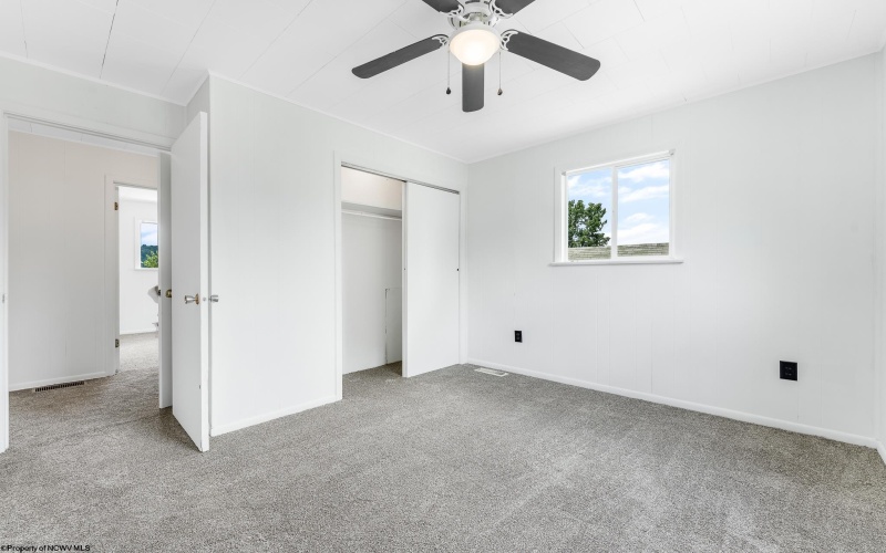441 Kensington Avenue, Star City, West Virginia 26505, 2 Bedrooms Bedrooms, 4 Rooms Rooms,1 BathroomBathrooms,Single Family Detached,For Sale,Kensington,10160641
