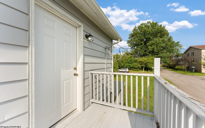 441 Kensington Avenue, Star City, West Virginia 26505, 2 Bedrooms Bedrooms, 4 Rooms Rooms,1 BathroomBathrooms,Single Family Detached,For Sale,Kensington,10160641