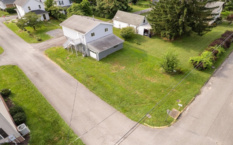 441 Kensington Avenue, Star City, West Virginia 26505, 2 Bedrooms Bedrooms, 4 Rooms Rooms,1 BathroomBathrooms,Single Family Detached,For Sale,Kensington,10160641