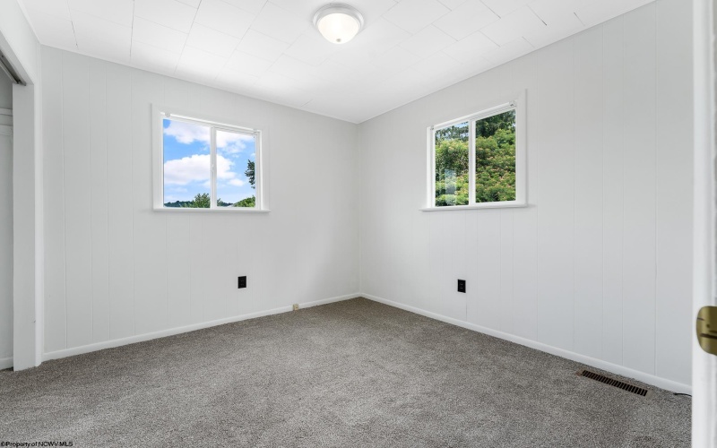 441 Kensington Avenue, Star City, West Virginia 26505, 2 Bedrooms Bedrooms, 4 Rooms Rooms,1 BathroomBathrooms,Single Family Detached,For Sale,Kensington,10160641