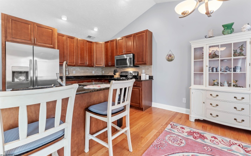10 Amber Ridge, Morgantown, West Virginia 26508, 3 Bedrooms Bedrooms, 6 Rooms Rooms,2 BathroomsBathrooms,Single Family Detached,For Sale,Amber,10160644