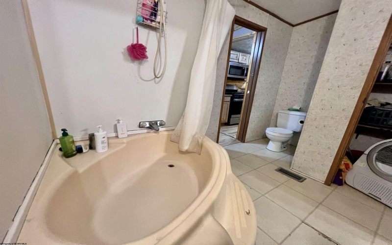 4034 Centralia Road, Sutton, West Virginia 26601, 3 Bedrooms Bedrooms, 5 Rooms Rooms,2 BathroomsBathrooms,Single Family Detached,For Sale,Centralia,10160643