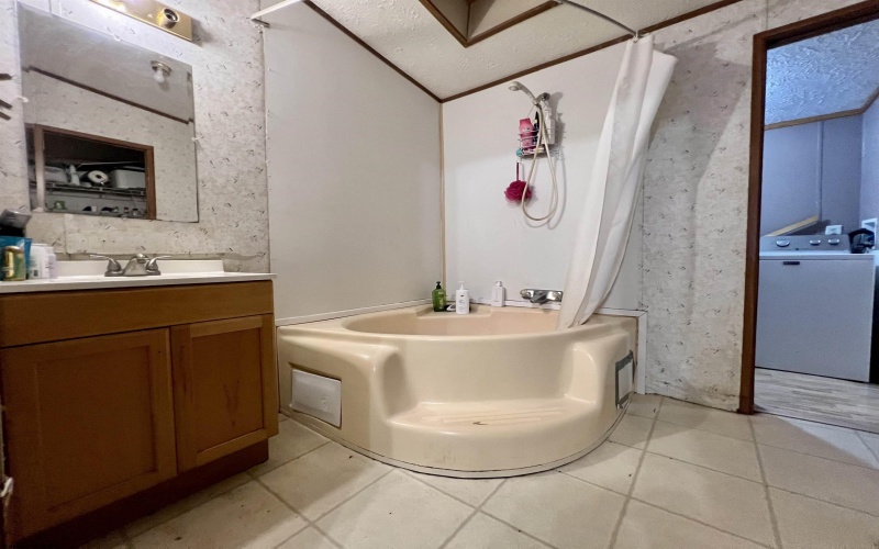 4034 Centralia Road, Sutton, West Virginia 26601, 3 Bedrooms Bedrooms, 5 Rooms Rooms,2 BathroomsBathrooms,Single Family Detached,For Sale,Centralia,10160643
