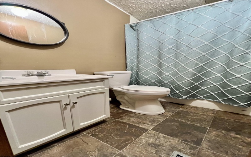 4034 Centralia Road, Sutton, West Virginia 26601, 3 Bedrooms Bedrooms, 5 Rooms Rooms,2 BathroomsBathrooms,Single Family Detached,For Sale,Centralia,10160643
