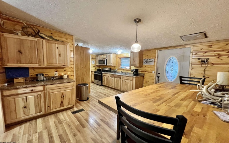 4034 Centralia Road, Sutton, West Virginia 26601, 3 Bedrooms Bedrooms, 5 Rooms Rooms,2 BathroomsBathrooms,Single Family Detached,For Sale,Centralia,10160643