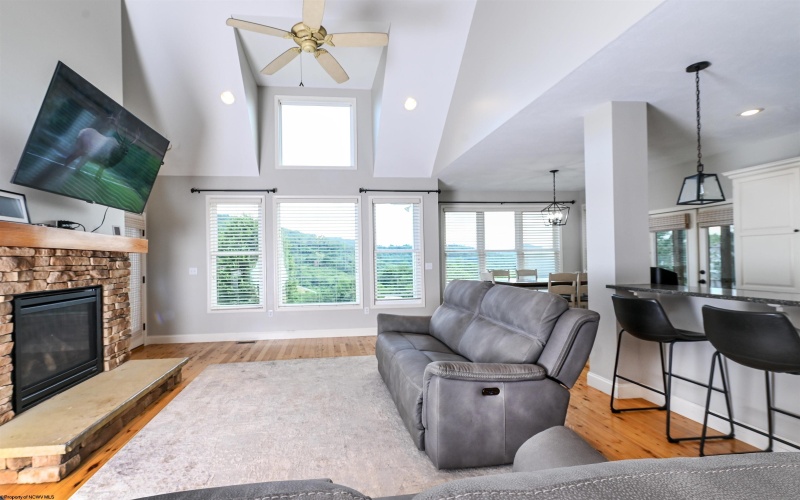 19 Blue Quill Road, Bridgeport, West Virginia 26330, 3 Bedrooms Bedrooms, 10 Rooms Rooms,4 BathroomsBathrooms,Single Family Detached,For Sale,Blue Quill,10160664