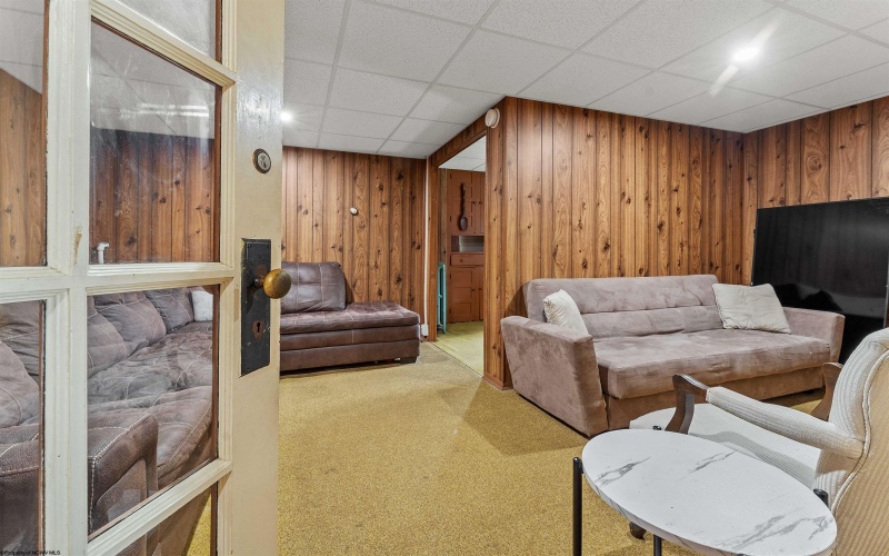 126 Simpson Street, Morgantown, West Virginia 26501, ,Multi-unit/income,For Sale,Simpson,10160665