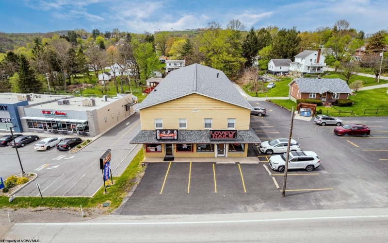 874 Fairmont Road, Morgantown, West Virginia 26501, 1 Bedroom Bedrooms, 4 Rooms Rooms,1 BathroomBathrooms,Residential Rentals,For Rent,Fairmont,10160662