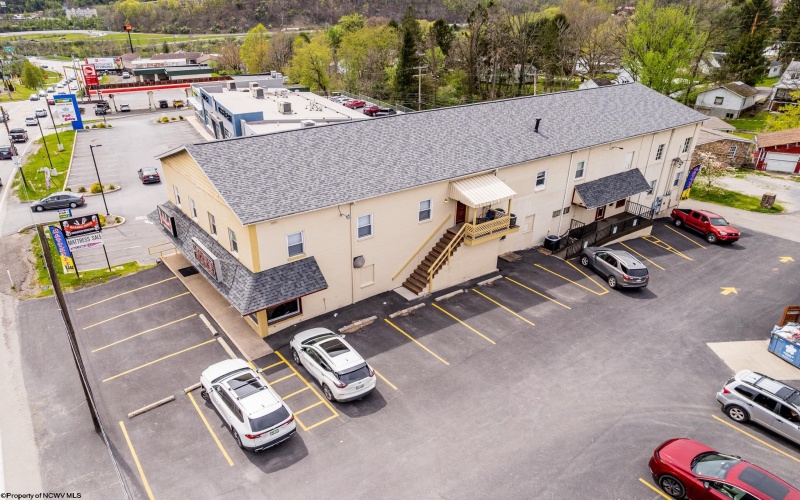 874 Fairmont Road, Morgantown, West Virginia 26501, 1 Bedroom Bedrooms, 4 Rooms Rooms,1 BathroomBathrooms,Residential Rentals,For Rent,Fairmont,10160662