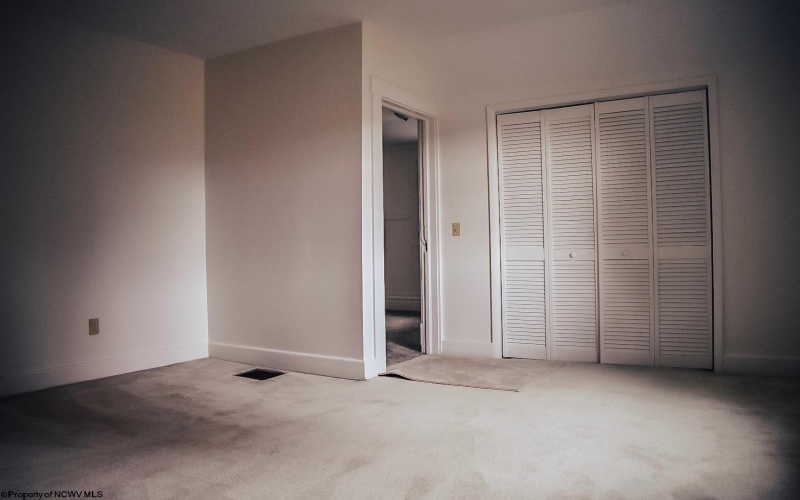 376 Run Road, Morgantown, West Virginia 26508, 5 Bedrooms Bedrooms, 10 Rooms Rooms,2 BathroomsBathrooms,Residential Rentals,For Rent,Run,10160663