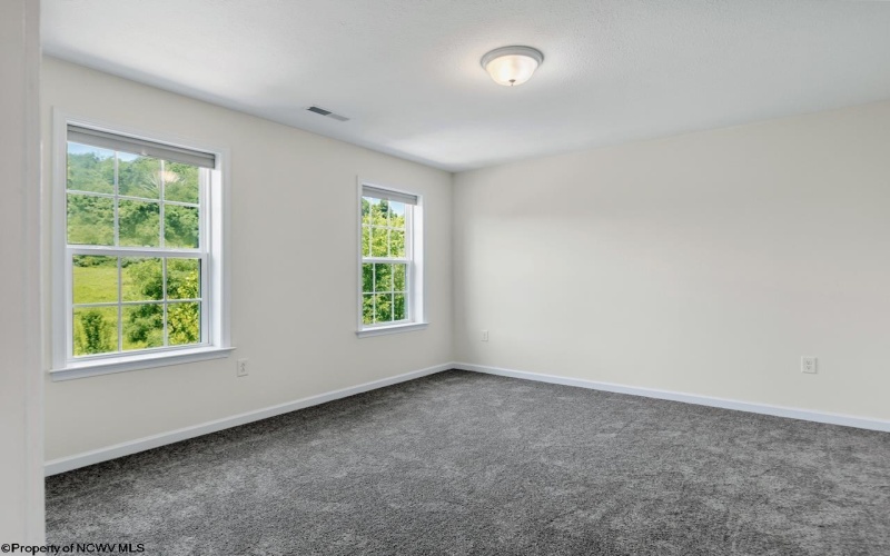 308 Salonika Drive, Morgantown, West Virginia 26508, 4 Bedrooms Bedrooms, 10 Rooms Rooms,3 BathroomsBathrooms,Single Family Detached,For Sale,Salonika,10160658