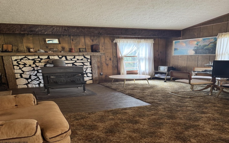 1029 Alton Road, French Creek, West Virginia 26218, 3 Bedrooms Bedrooms, 5 Rooms Rooms,2 BathroomsBathrooms,Single Family Detached,For Sale,Alton,10160654